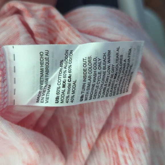 Chico's tie-dye roll-tab sleeve shirt elbow-length sleeves colorful Size 1 / S - Picture 4 of 4